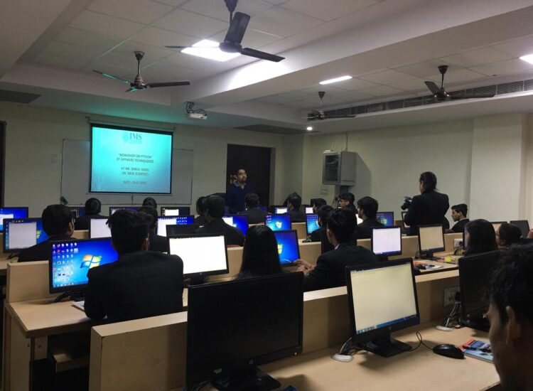 Best Machine Learning Online Training Program – Pinaki IT Hub